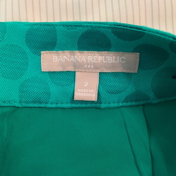 Banana Republic pencil skirt size 2 - Picture 6 of 6